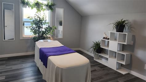 Best Relaxing Massages near me in Adelaide